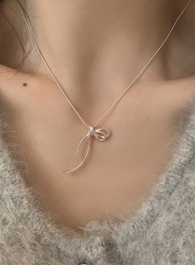 打结飘带蝴蝶结项链随意简约新款时尚高级感百搭轻奢锁骨链配饰