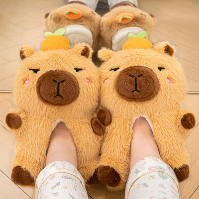 卡皮巴拉棉拖鞋玩偶生日礼物