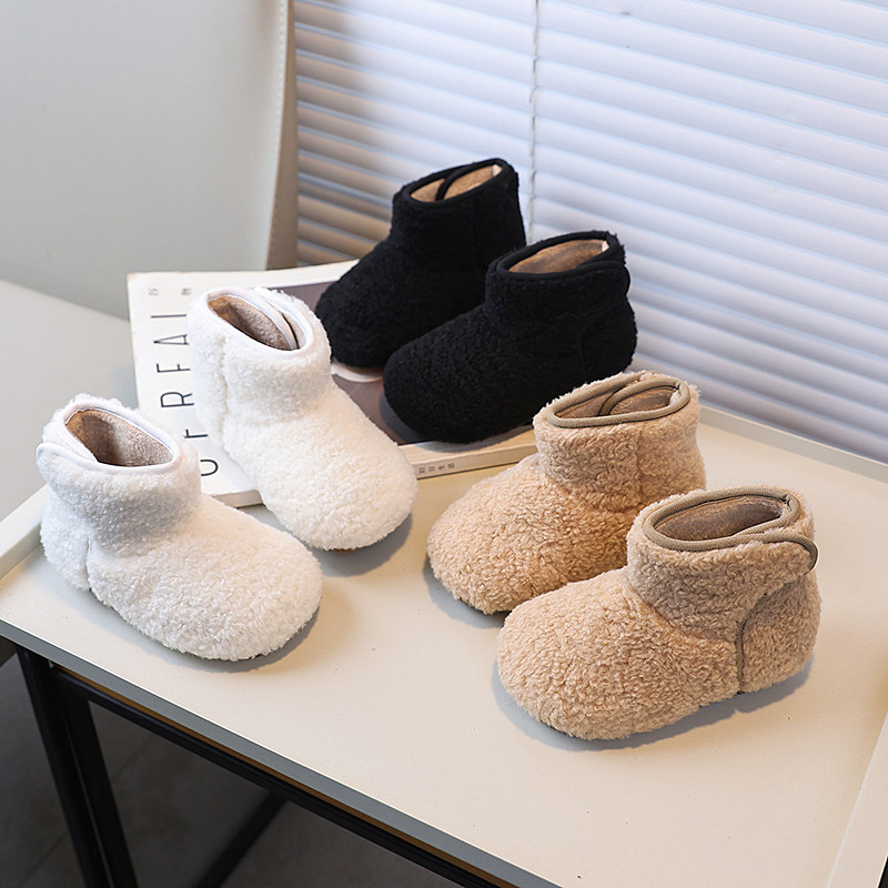 儿童毛毛棉靴2026冬季新款男女童软底加绒短靴宝宝鞋保暖百搭休闲