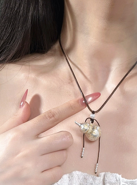 重工元财瑞兽描金葫芦项链女