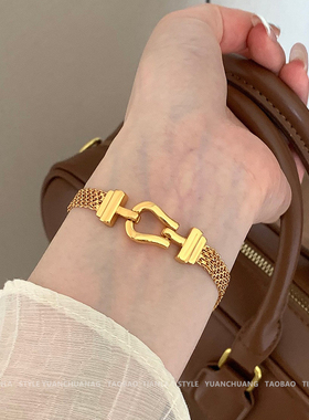 金色马蹄扣表带手链女