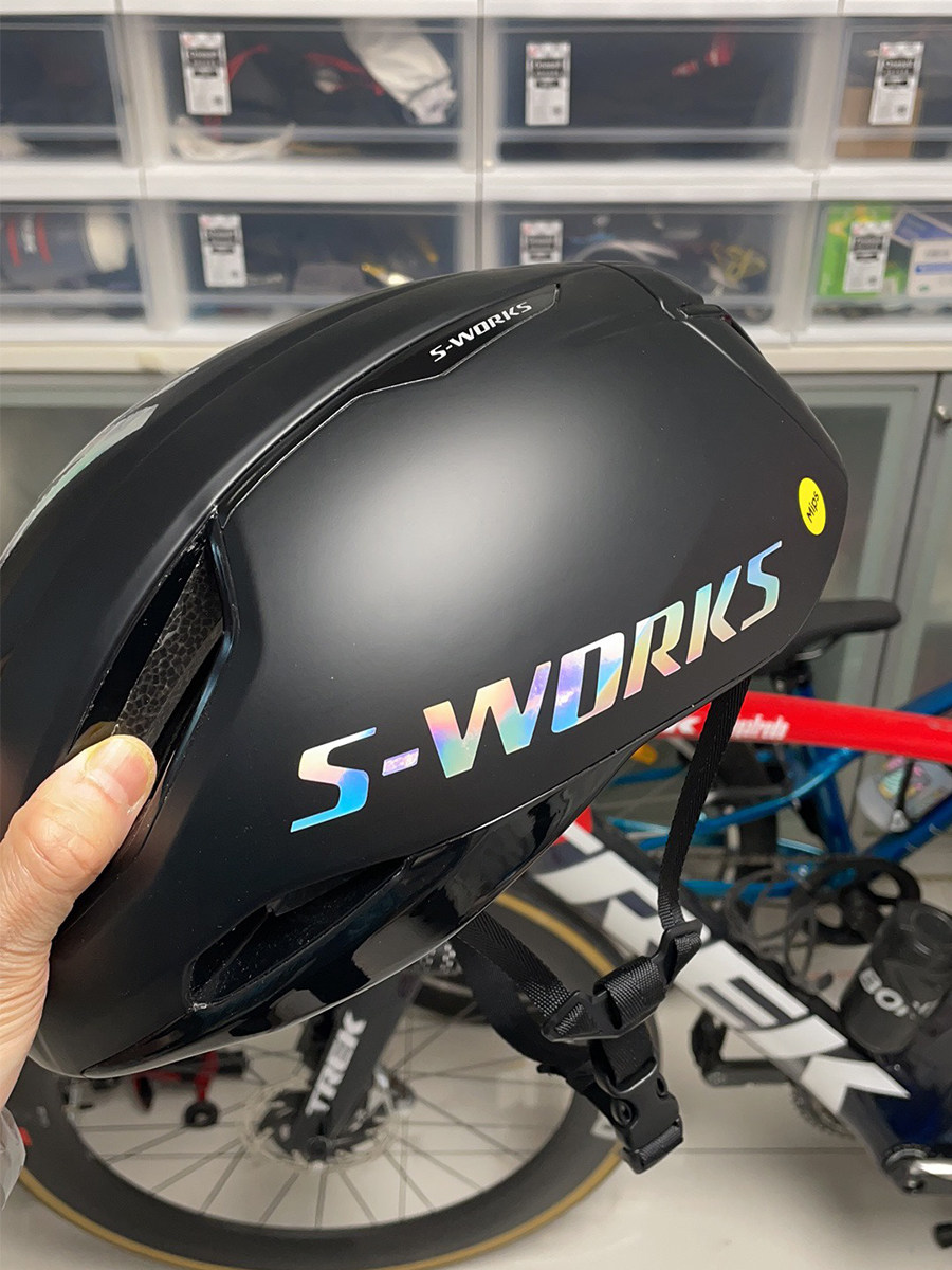 2022 신형 라이트닝 이베이드 3 헬멧 스티커가 투르 드 프랑스 버전 SPECIALIZED SWORKS 3세대로 변경되었습니다