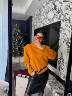 小众设计师 25秋冬新款 慵懒感橙色复古立领宽肩廓形卫衣显瘦上衣