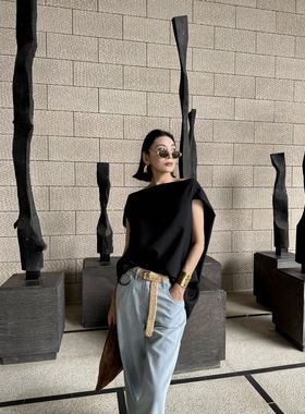 25早秋新款 小众设计师 廓形不规则大剪裁黑色上衣 时髦感斗篷