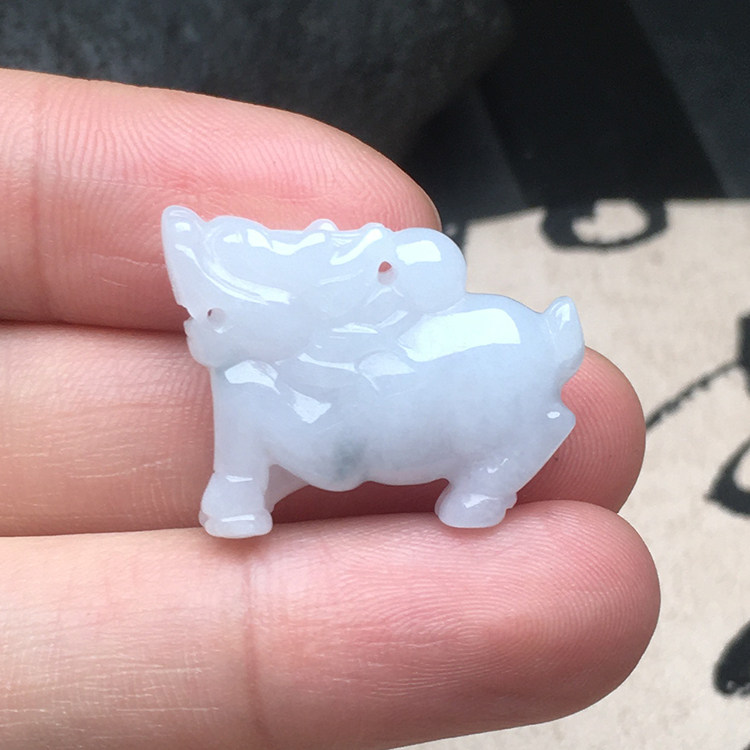 飘花翡翠玉麒麟玉石老坑