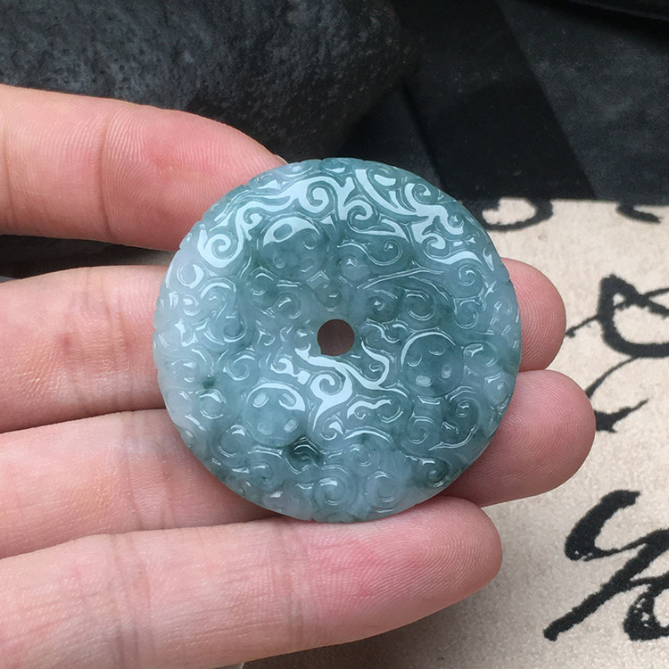 玉石寨A货翡翠雕花平安扣包邮