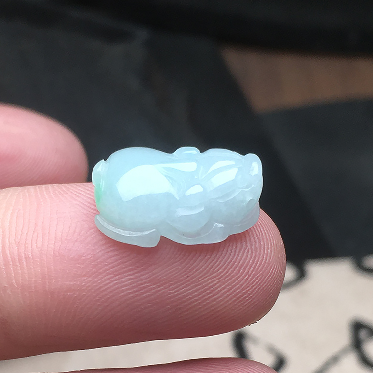 直通孔翡翠立体貔貅吊坠缅甸保真老坑A货四会做工玉石皮丘手绳款