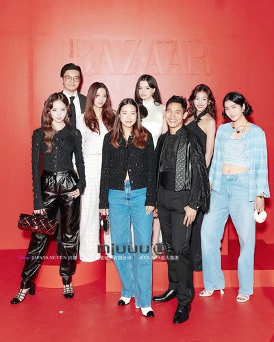 日娜高奢20XXASIA BUYER 12 ika 26早春新款蓝白条纹牛仔圆领外套