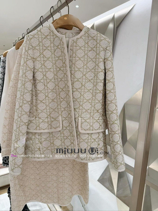 日娜高奢20XXASIA BUYER 12 bkl 新款短款小香风白色气质风短外套