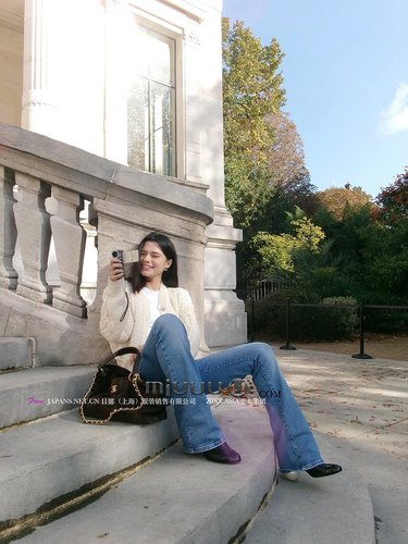 日娜高奢20XXASIA BUYER 12 hmo 秋冬新款高智风宽松休闲针织开衫