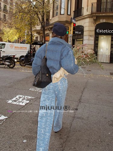 日娜高奢20XXASIA BUYER 12 hmo 冬季新款立领牛仔外套短款羽绒服