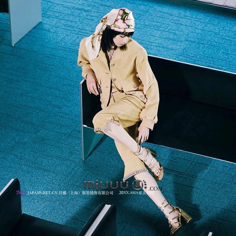 日娜高奢20XXASIA BUYER 12 zla 25秋冬新款高智风复古夹克外套女