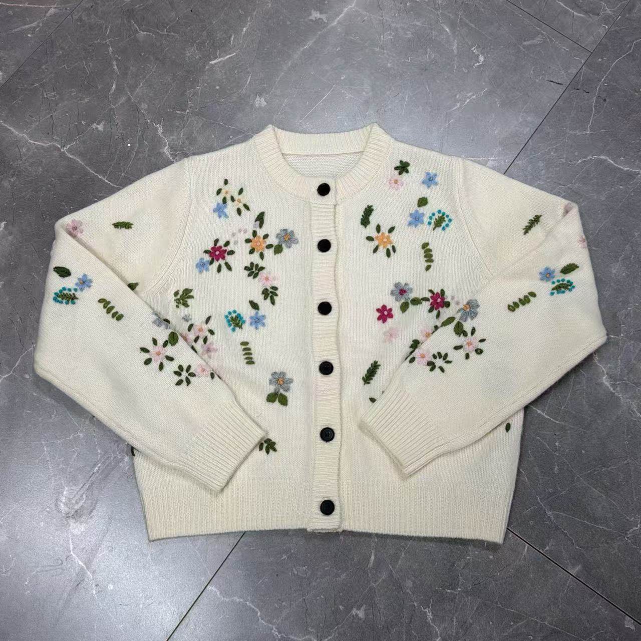 【丹丹福利秒杀不退换P】白色手工钩花羊毛针织毛衣 8801,女装/女士精品,毛针织衫,淘宝优惠券,粉丝福利购,淘宝优惠卷