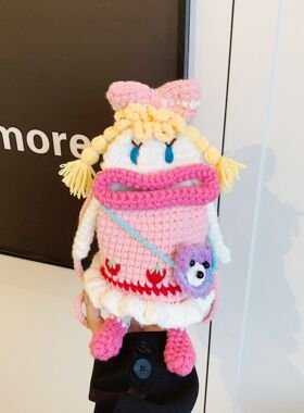 可爱香肠嘴毛线包手工钩织包成品少女搞怪个性礼物女士手机斜挎包