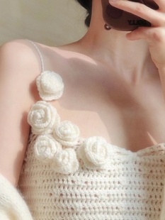 春秋钩花内搭 纯手工钩织 山茶花奶白色钩花少女系带吊带 纯棉手