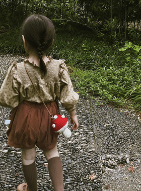 森系松果儿童配饰手工毛线钩织蘑菇可爱斜跨包幼儿卡通小女孩包包