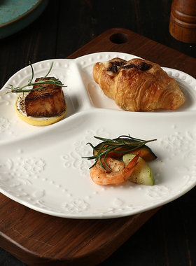 陶瓷分格餐盘高级感家用分餐盘盘子高级感轻奢早餐盘餐盘分格大人