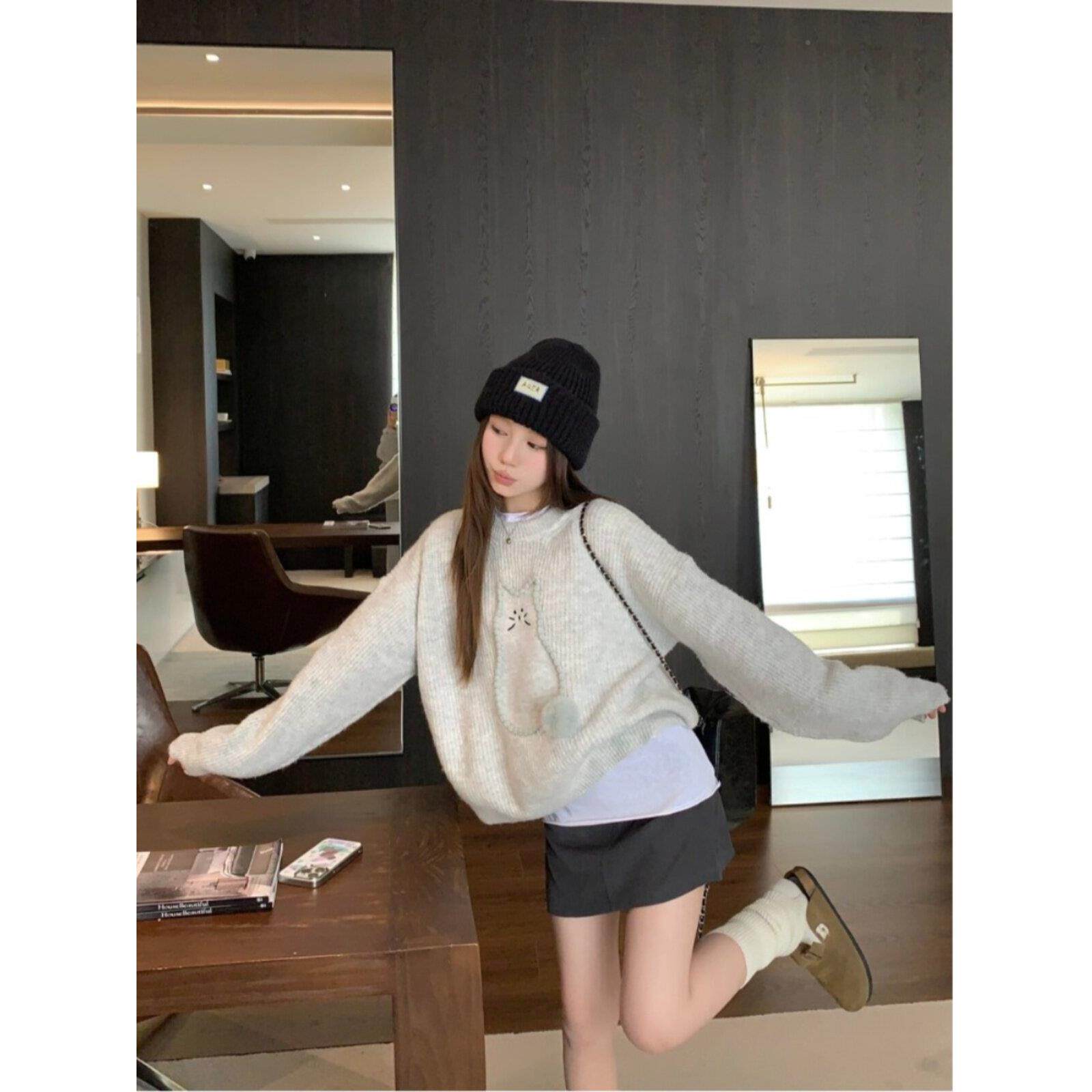 可爱减龄猫咪图案立体毛球圆领毛衣女春季2026新款甜美宽松针织衫