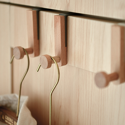 厨房橱柜门后免打孔免钉铁艺实木挂架衣服挂钩神器凉毛巾抹布架子