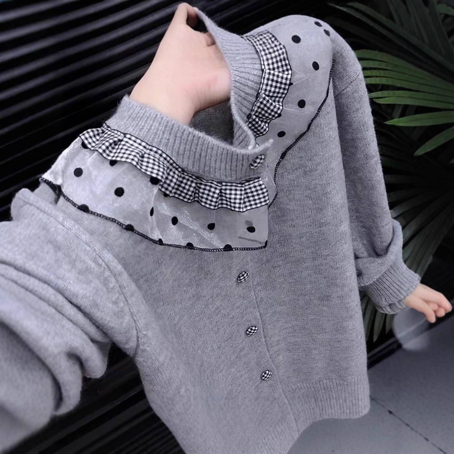 甜风木耳边拼接针织开衫女设装秋冬美款计感小众洋气毛衣上衣