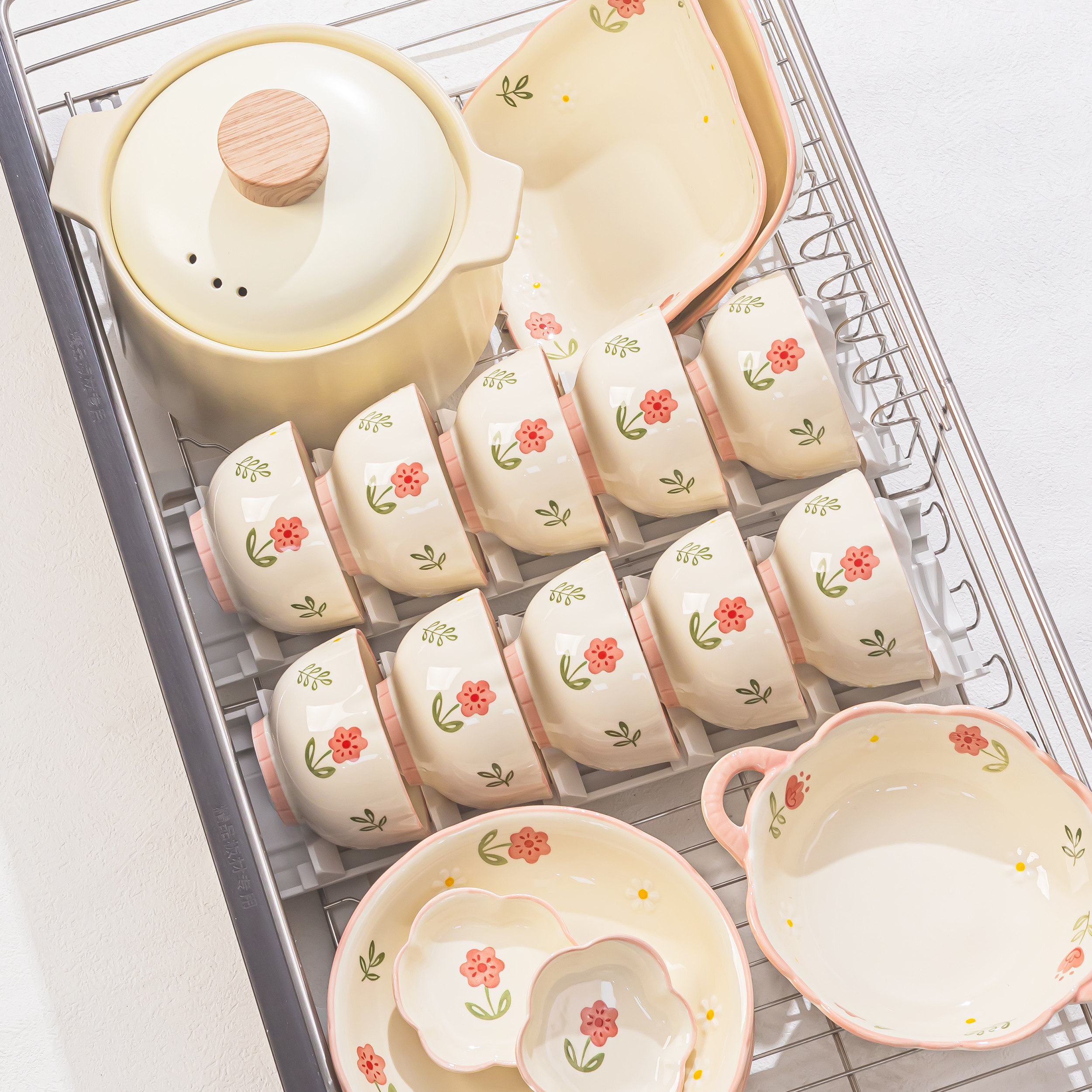 碗家用2025新款高颜值陶瓷釉下彩碗碟碗盘碗筷套组乔迁新婚礼物,餐饮具,餐具瓷器套装,淘宝优惠券,粉丝福利购,淘宝优惠卷