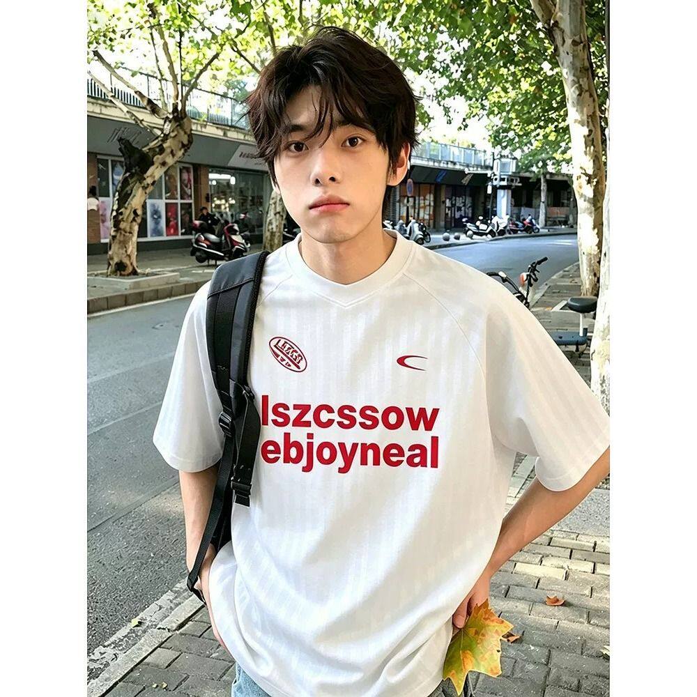 夏季美式复古运动短袖T恤男潮牌高街V领宽松半袖上衣条纹印花球服