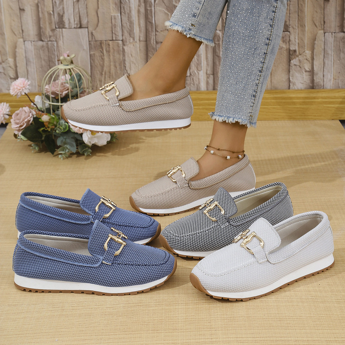 Women's flat shoes large round head shoes 圆头大码女式平底鞋图片