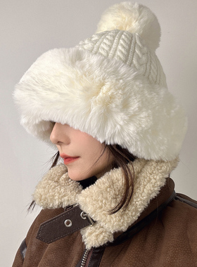 白色毛绒加厚保暖护耳针织帽女冬季可爱毛球蒙古帽户外包头滑雪帽