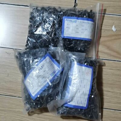 LC1D093BD 三极接触器 9A 24VDC