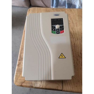 IFM/易福门电容式接近开关KG5045，KG5071