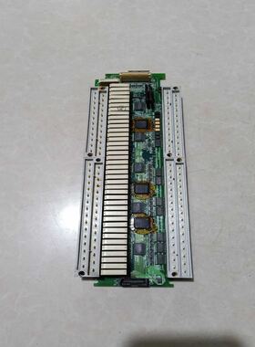 PLC模块FX2N-80MR-ES/UL中板FX2N-80M(I/O)板拆机实物图