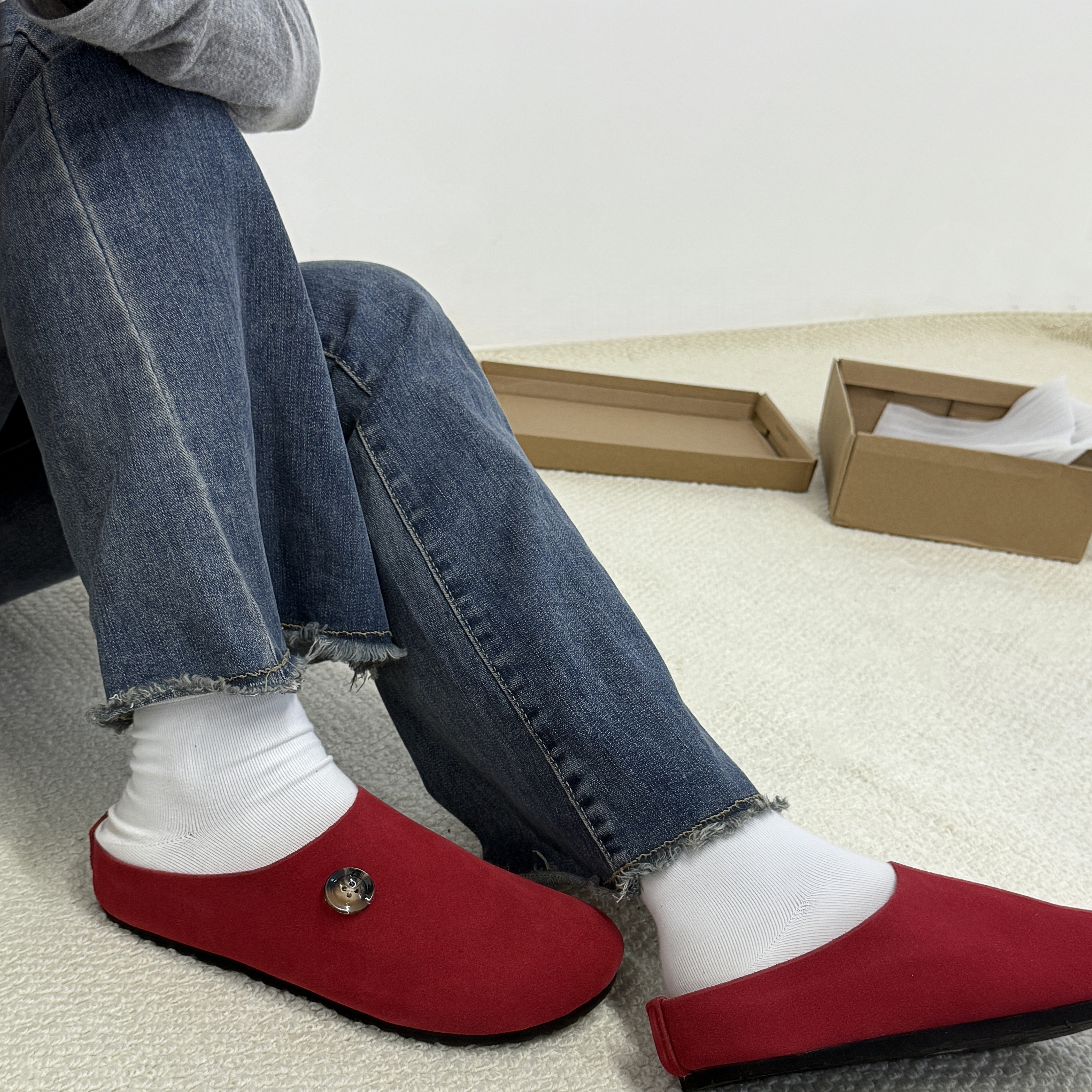 勃艮第红丝绒包头拖复古扣饰