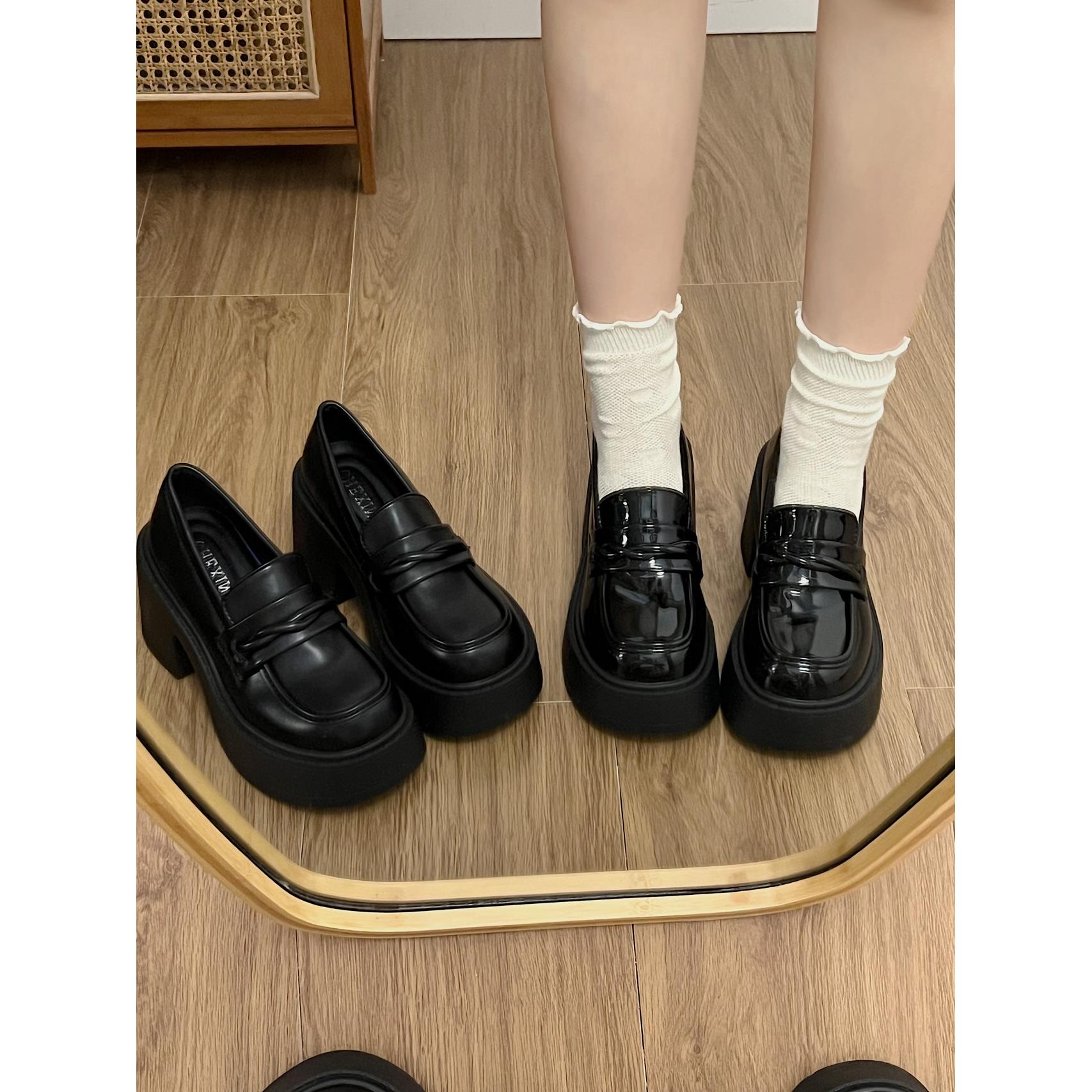 黑色圆头小个子增高一脚蹬乐福鞋女2025新款秋季英伦风厚底小皮鞋