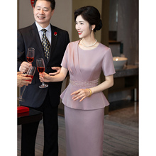 紫色喜婆婆婚宴装2025新款高贵年轻小个子妈妈婚礼晚礼服平时可穿