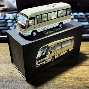 1:64丰田柯斯达 考斯特豪华中巴车MPV合金仿真汽车模型收藏麦思迪