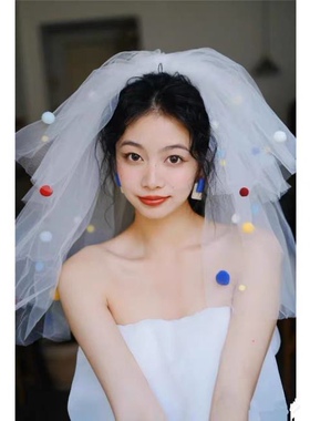 鬼马少女新款个性彩色球球蓬蓬头纱新娘求婚领证登记多巴胺小头纱
