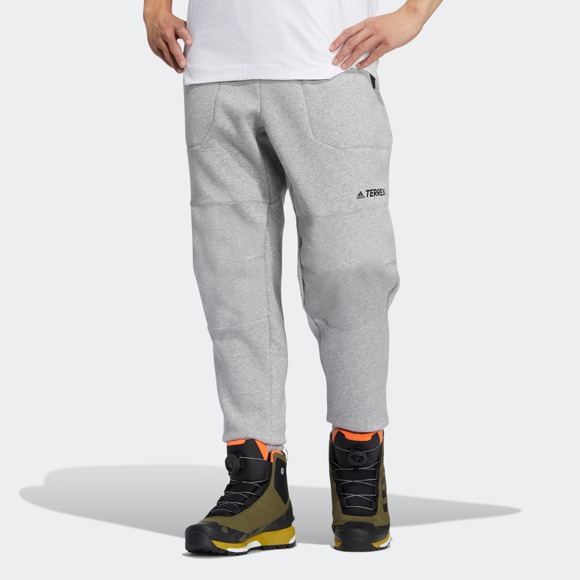 Adidas/阿迪达斯 男女 TERREX 保暖舒适宽松运动针织长裤 HM9714