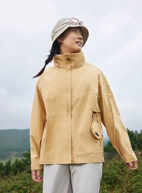 Columbia/哥伦比亚 女子轻薄透气运动户外连帽冲锋衣 WR9074-292