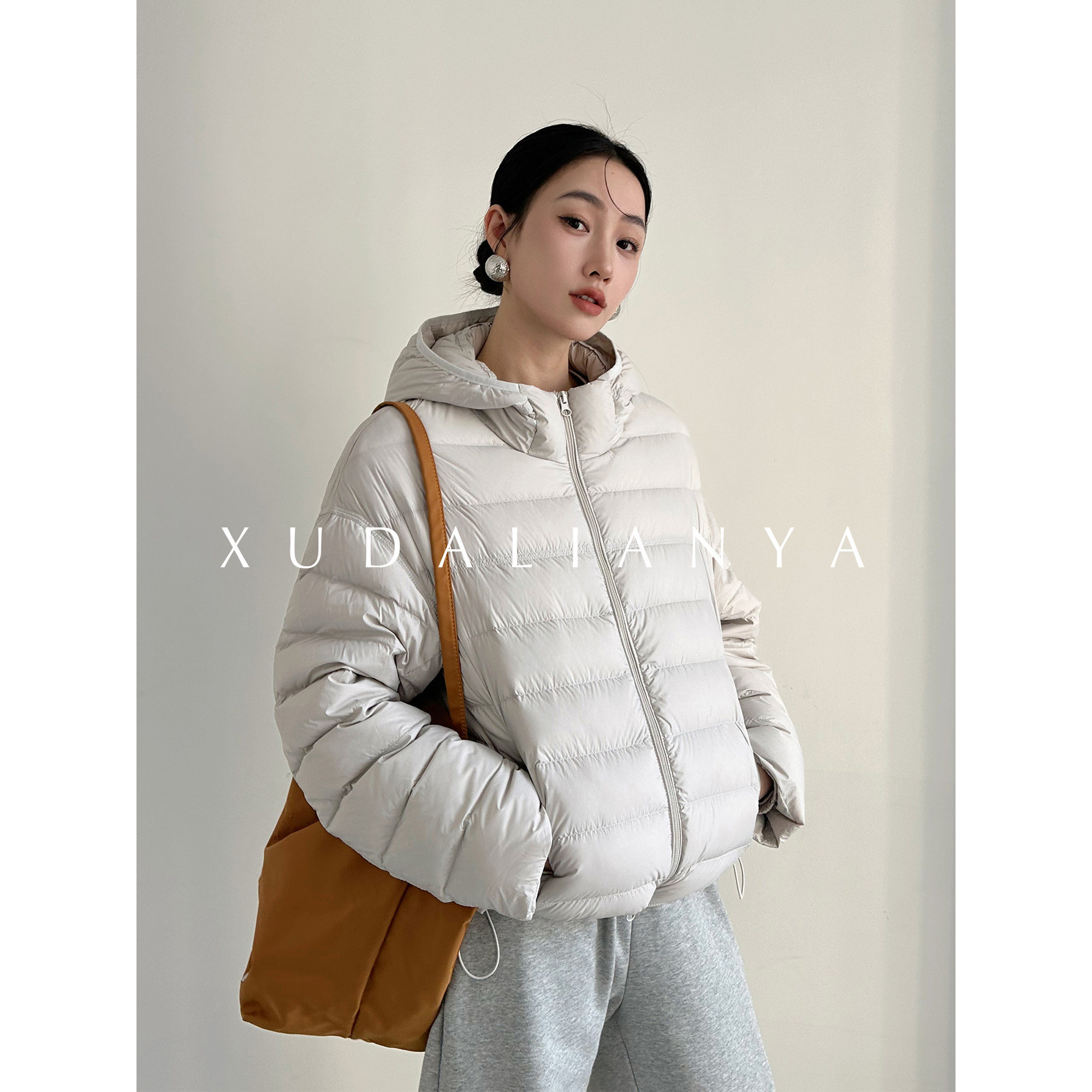 徐大脸吖定制 90绒子软糯短款外套冬季无胆防绒排骨连帽羽绒服女,女装/女士精品,羽绒服,淘宝优惠券,粉丝福利购,淘宝优惠卷