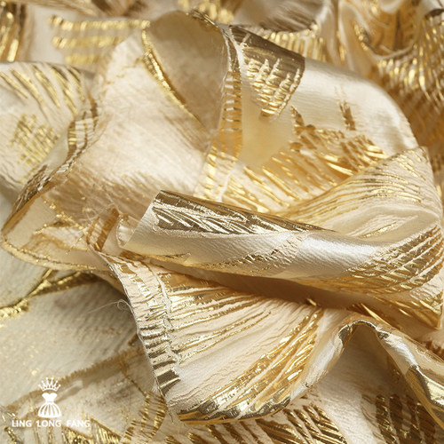 提花服装鎏金金线织锦缎廓形