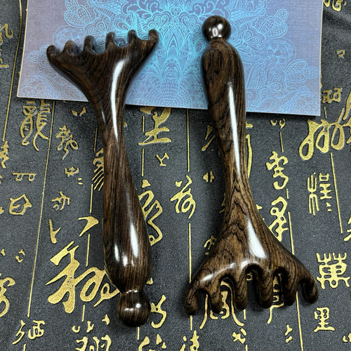紫光檀加厚小耙子六爪鹿角梳头皮经络梳抓头刮痧养生拨筋头疗按摩