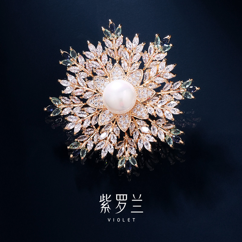 紫罗兰青绽时尚女胸针