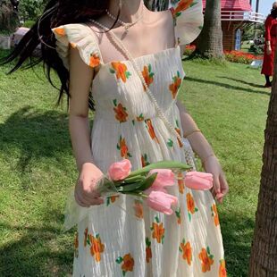 2025夏季法式碎花吊带连衣裙小个子洋气时髦中长款裙子到脚踝长裙