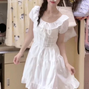 法式温柔初恋感白色连衣裙2025女春夏小个子一字肩收腰公主裙短款