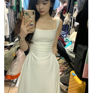 收腰背帶長裙高級法式 氣質赫本風 2025新款 白色吊帶連衣裙子女夏季
