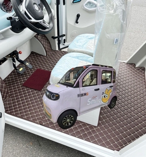 盛昊G11脚垫四轮电动车脚垫脚踏地垫加厚耐磨防水防滑皮革脚垫