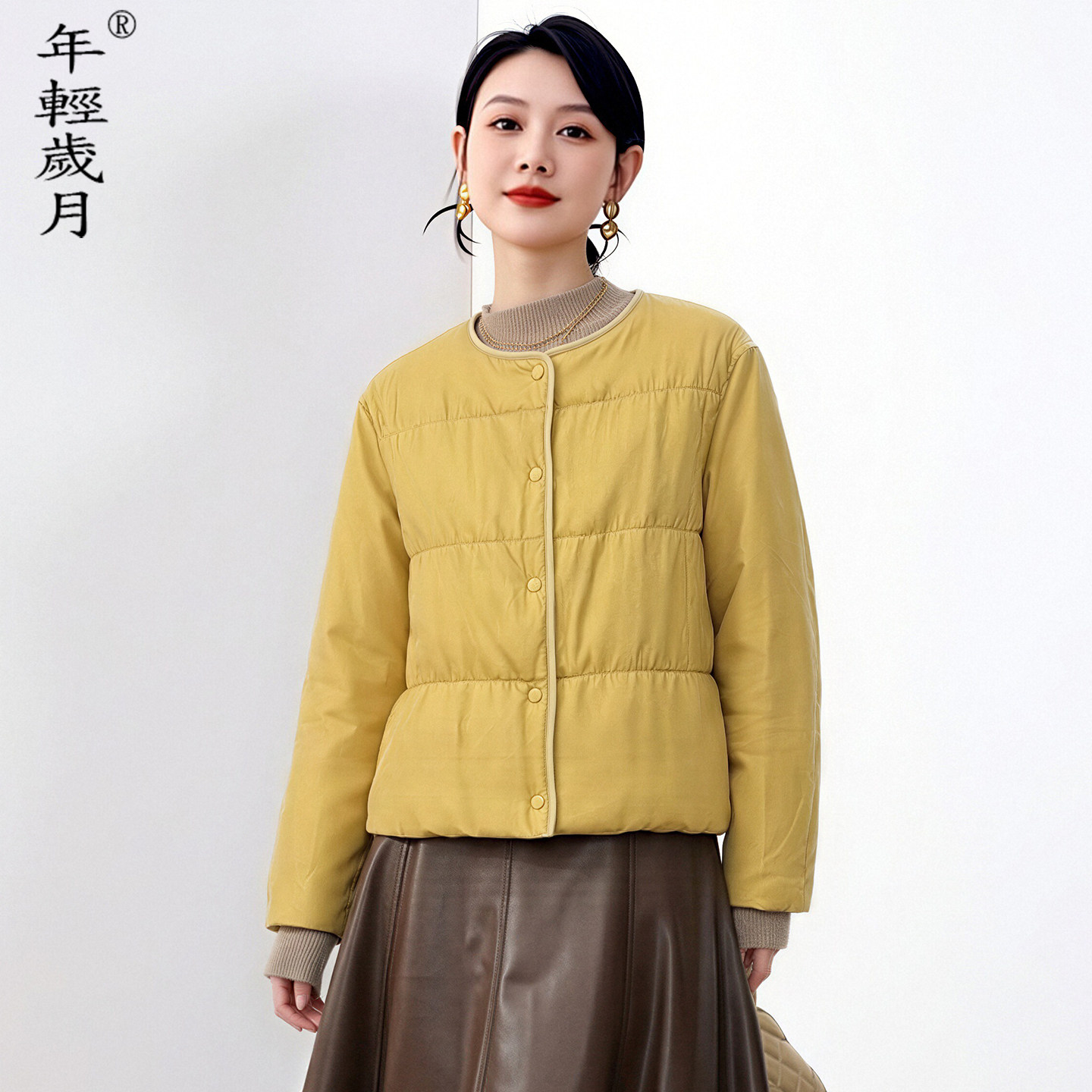 真丝丝绒羽绒服2026年秋冬新款圆领百搭短款鹅绒时尚百搭保暖外套