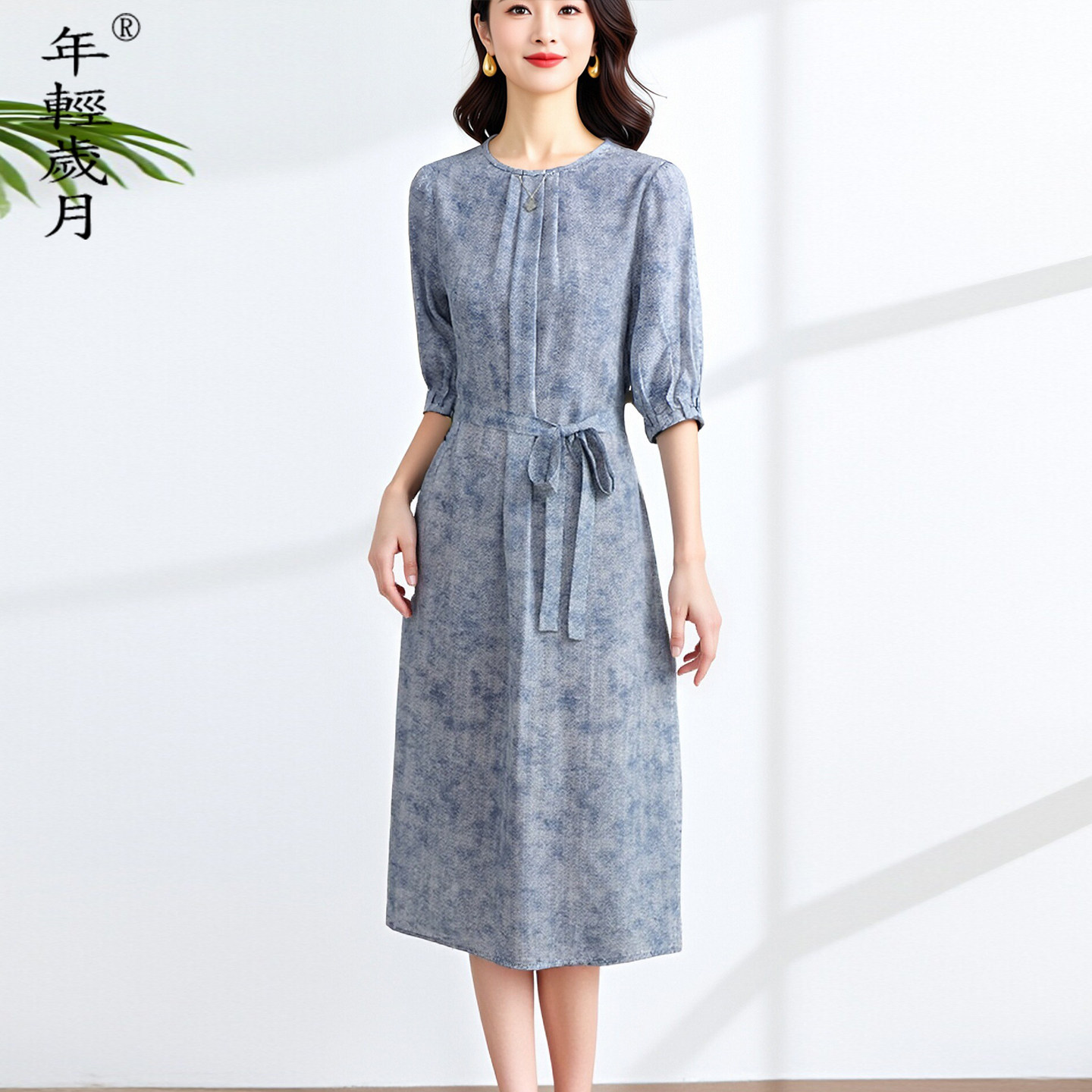 气质系带真丝连衣裙女2026夏新款桑蚕丝收腰显瘦通勤裙蓝色文艺风
