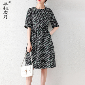 真丝桑蚕丝连衣裙女夏季2025新款高端气质妈妈贵夫人洋气妈妈裙子