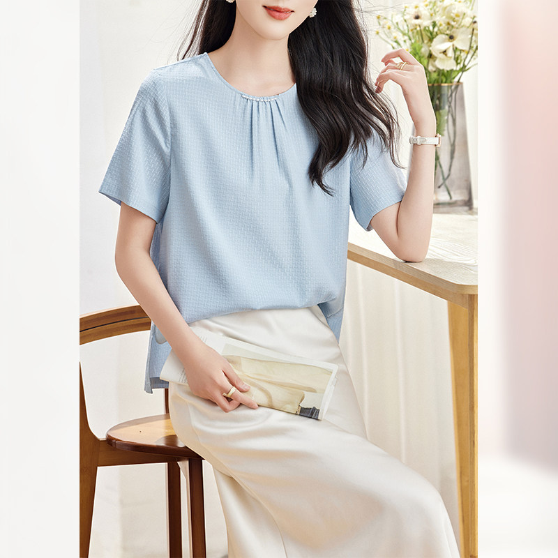 轻熟简约风真丝衬衫女宽松桑蚕丝褶皱上衣通勤穿搭2026夏季新款
